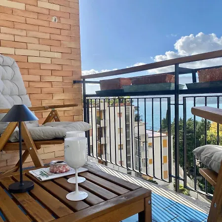 Welcome Riviera-paradiso 12-parking 2,25 Meters Wide-vista Mare Stupenda-balcone Con Vista Meravigliosa-terrazza Sovrastante Di 70 Mq Esterna- * Ραπάλο