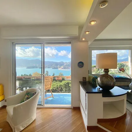 Welcome Riviera-paradiso 12-parking 2,25 Meters Wide-vista Mare Stupenda-balcone Con Vista Meravigliosa-terrazza Sovrastante Di 70 Mq Esterna- * Rapallo